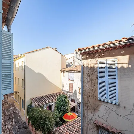 Διαμέρισμα Matisse 100m Near The Sea - Happy