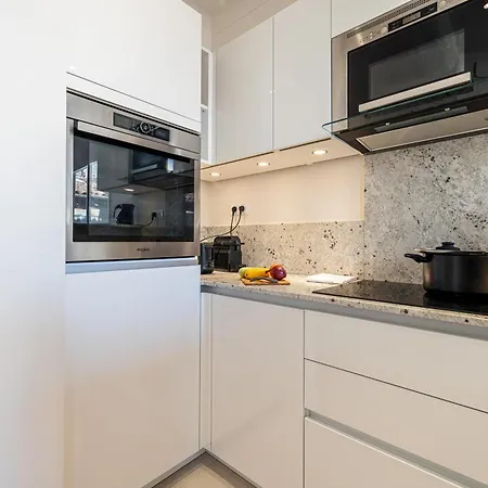 Matisse 100m Near The Sea - Happy Διαμέρισμα *