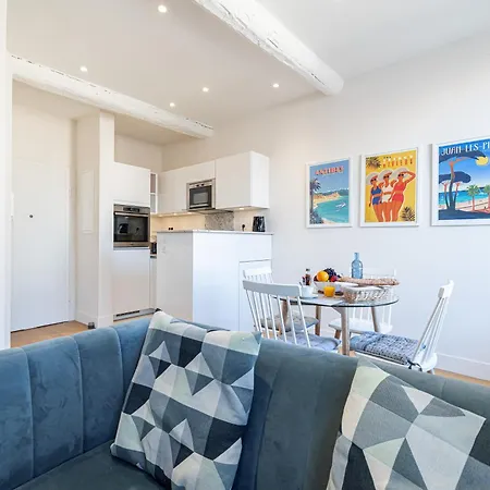 Matisse 100m Near The Sea - Happy * Αντίμπ